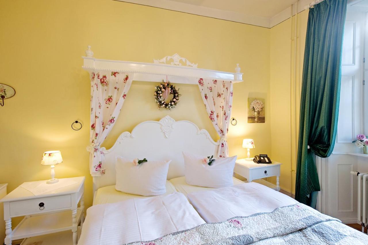 Schlosshotelgedern Ngoại thất bức ảnh